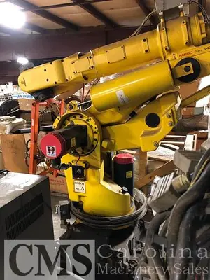 USED FANUC ROBOT MODEL S-420IF