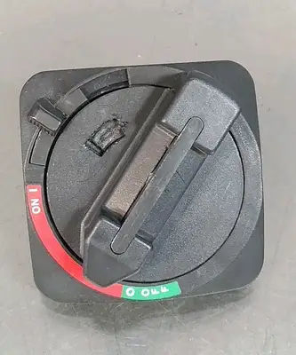Allen Bradley 194R-HS1/A Operating Handle Loc4D40