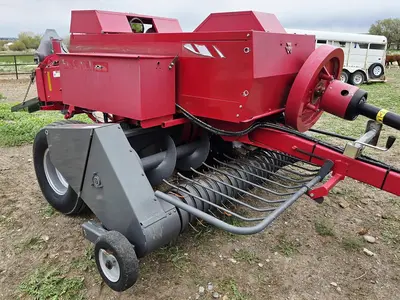 USED 2014 MASSEY FERGUSON 1841