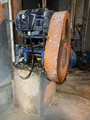 USED APACHE T-132