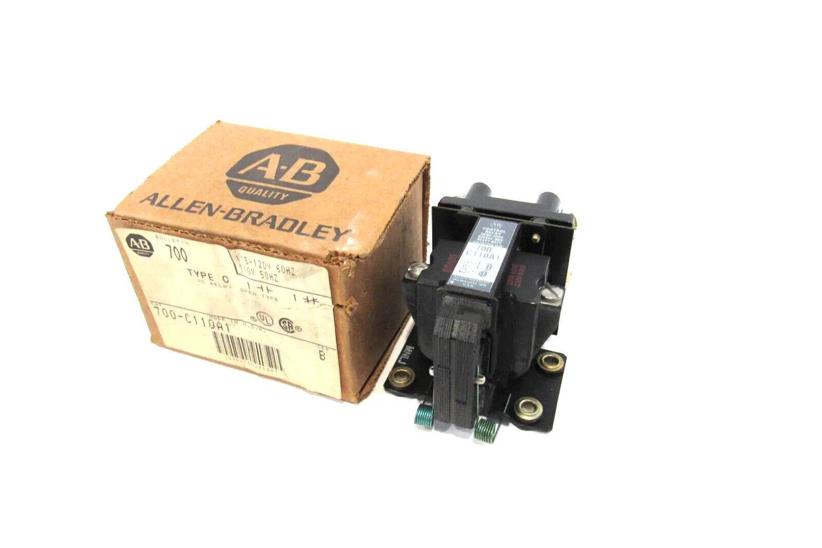 NEW ALLEN BRADLEY 700-C110A1 AC RELAY SER.B 700C110A1