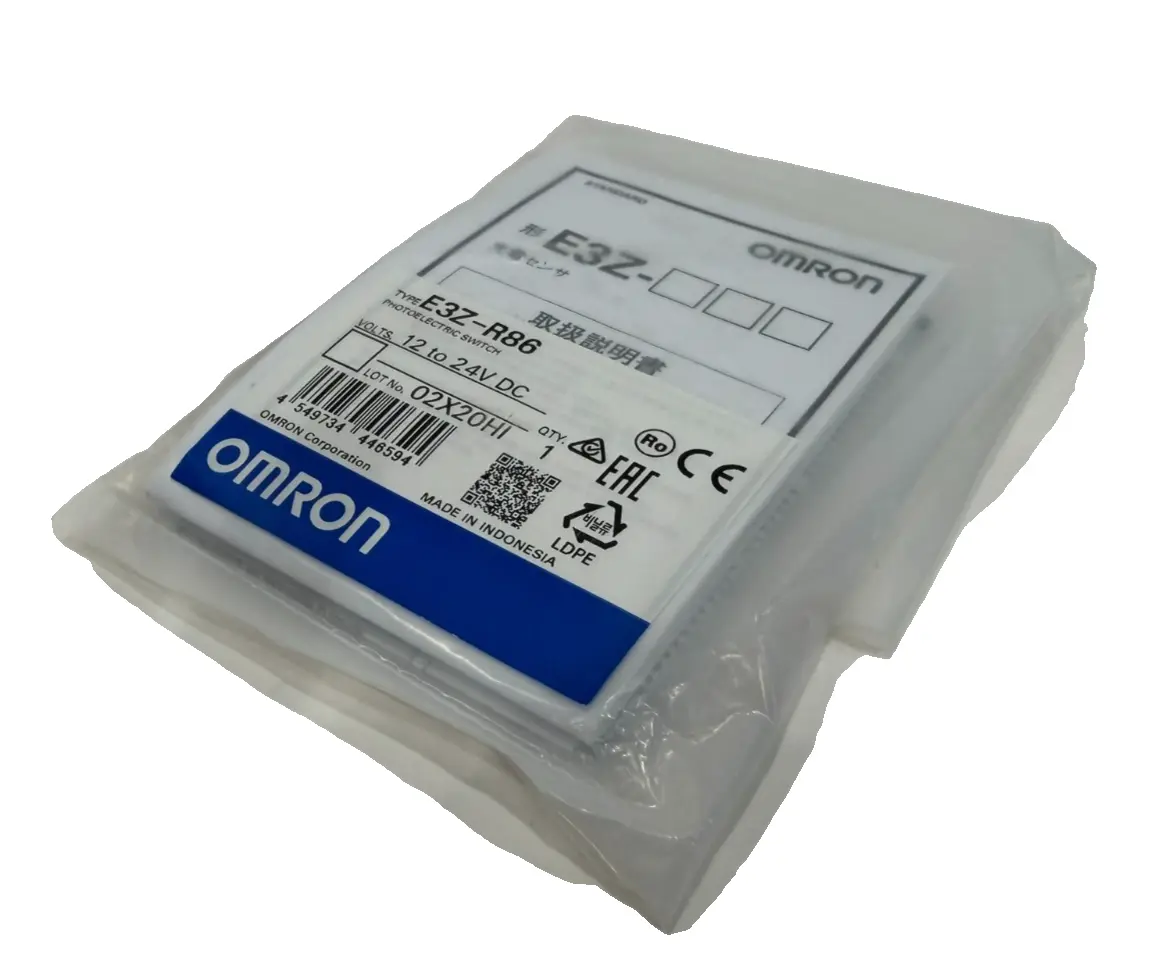 NEW OMRON E3Z-R86 PHOTOELECTRIC SWITCH 12-24VDC E3ZR86