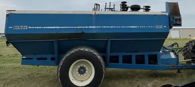 Used 1993 KINZE 840 Grain Carts South Dakota US | Proxy Equipment #1385304