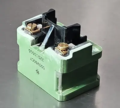 General Electric 22D155G5 Control Coil 550V 60 Hz. Loc4E16