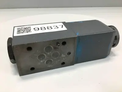 USED VICKERS DG4V-3-2AL-M-U-HL7-60