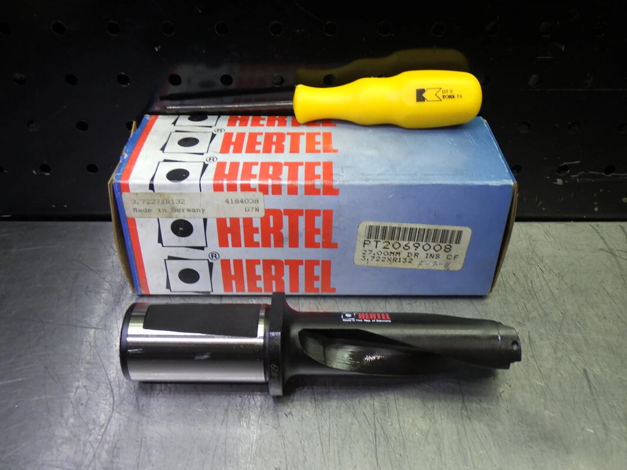 Hertel 27-29mm Coolant Thru Indexable Drill 32mm Shank 3.7227XR132 (LOC3528B)