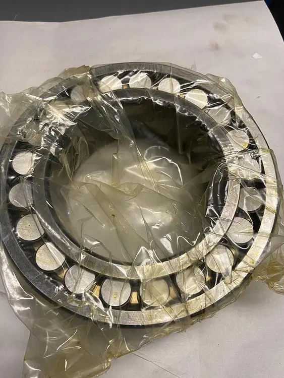 New | in-Stock FAG 23126E1A.M.C3 Bearings | Surplus Asset Holdings #1192695