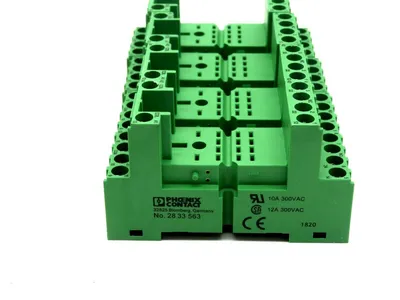 NEW 4PCS. PHOENIX CONTACT PR2-BSC2/4X21 RELAY SOCKET 2833563 PR2BSC24X21