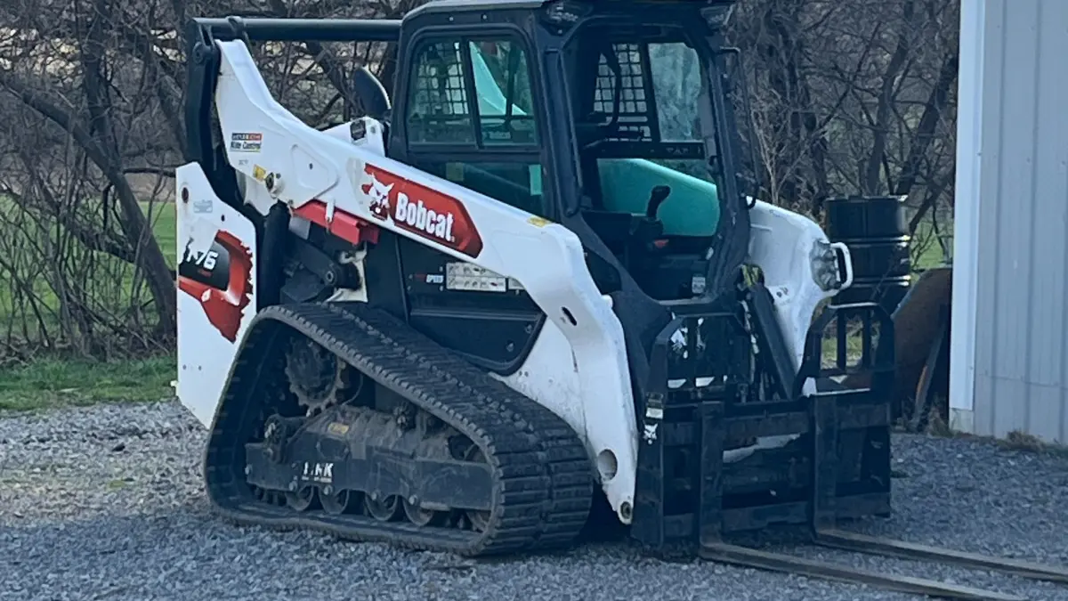 USED 2021 Bobcat T76