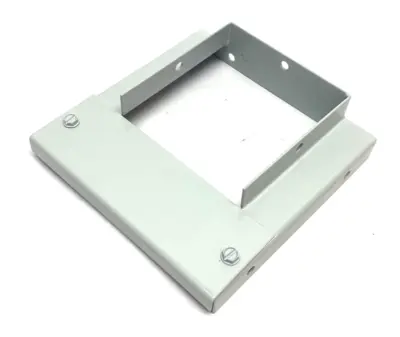 USED HOFFMAN NVENT REDUCER PLATE PAINTED WHITE 6" X 6" TO 4" X 4"