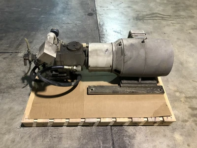 World energy Toshiba induction motor TIKK 15 kw frame 160L Daikin Piston pump