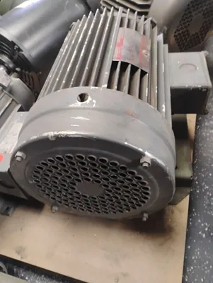 LINCOLN TV-3015 A.C. Motors | ESS Industrial Equipment Sales (4)