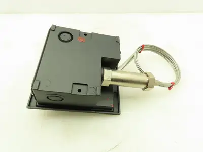 UE United Electric Type 602 6BS Dial Temperature Controller 0-250°F 20A 125/250V