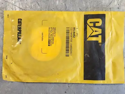 NEW CATERPILLAR 8N-8452