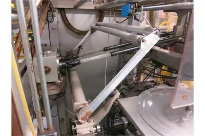 Bosch SVB-3600 FF&S fin seal bagger w/ servo auger powder filler