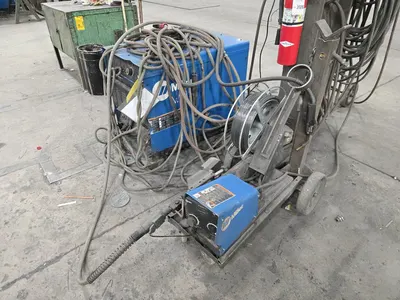 Miller Deltaweld 652 Welder w/ 70 Series Wire Feeder (LOCATION: Batavia, OH)