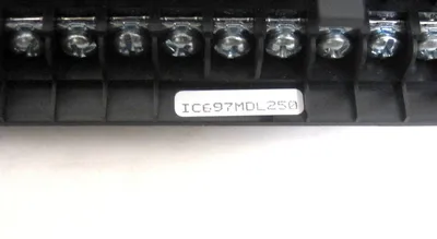 USED GE FANUC IC697MDL250F 32 POINT INPUT MODULE