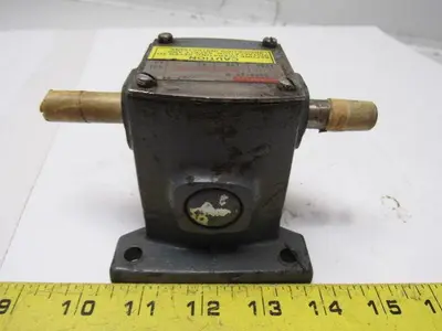 Boston Gear 309A-20-H Right Angle Double Shaft Speed Reducer Gear Box 20:1 Ratio