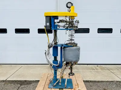 Fluitron 10 Liter Reactor