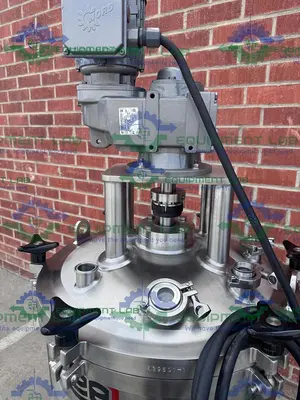 USED LEE INDUSTRIES 50 LITER STAINLESS STEEL JACKETED REACTOR W/MIXER, SCRAPER MFG 23
