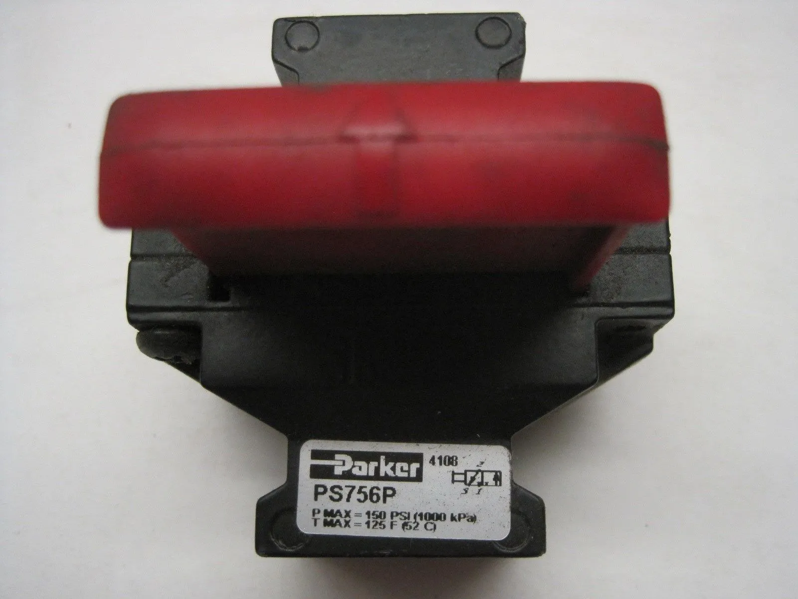 NEW PARKER PS756P VALVE