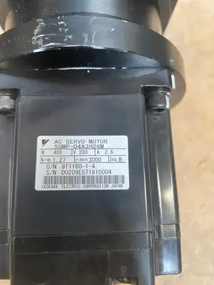 USED Yaskawa SGMG-13A2AB