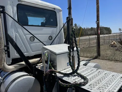 Used 2019 MACK PINNACLE Conventional trucks Minnesota US | Carco Truck & Equipment #1514263