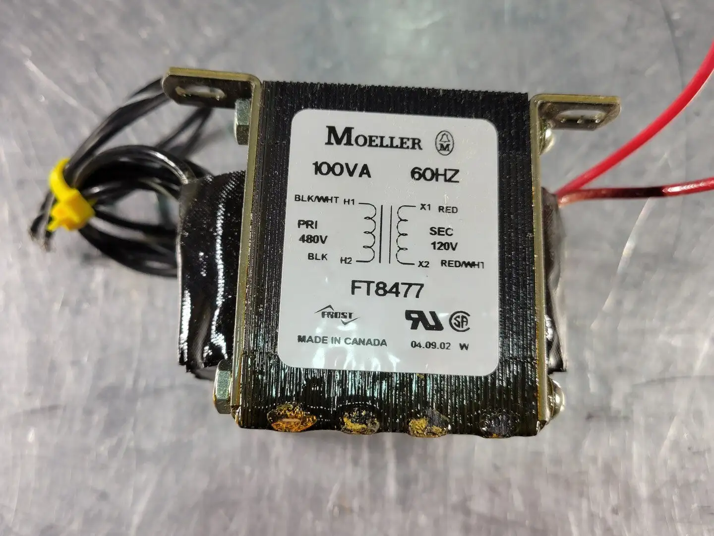 NEW MOELLER FT8477