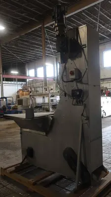 SPC7180  Capping Machine 28mm plastic caps US Bottlers cap sorter feeder, Waterfall
