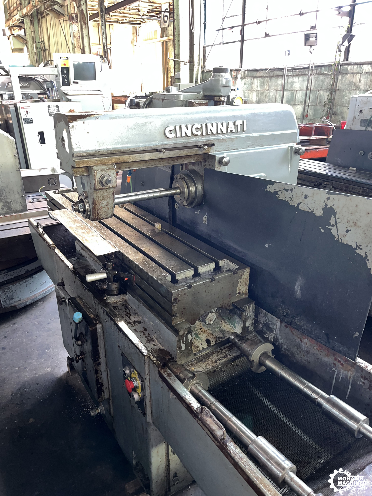 107-122.5 CINCINNATI-MILACRON "DK’ POWERMATIC HORIZONTAL-SPINDLE PRODUCTION MILL w/ARBOR SUPPORT