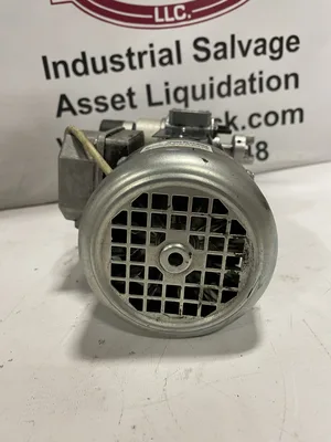 Sew-Eurodrive 21087071 Gear Drive/Speed Reducer 0.16/0.18HP 3PH 7:1 w/ Encoder
