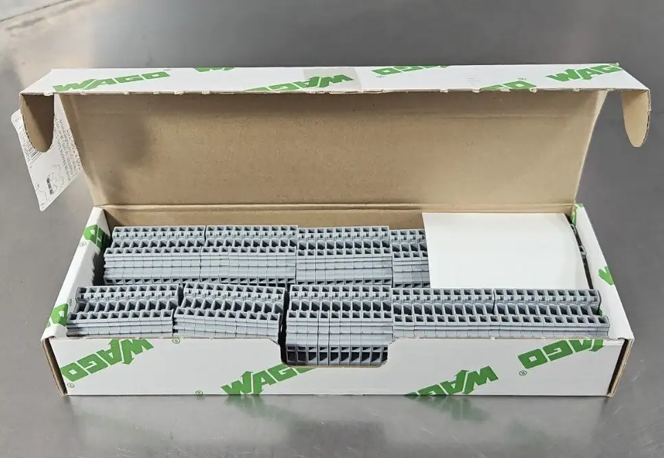 WAGO 280-101 Conductor Through Terminal Block - Lot of 100. Loc3D-29