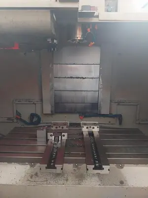 Used 2007 HYUNDAI KIA VX 500 Vertical Machining Centers CZ | Amaron s.r.o. #1420599