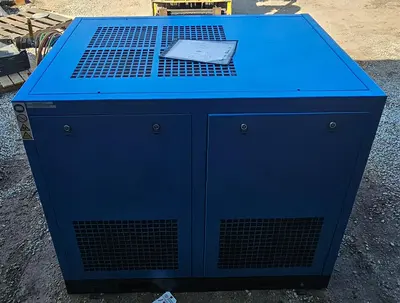USED 2022 US AIR COMPRESSOR US50D55