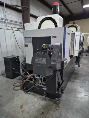 2012 HYUNDAI WIA F400 Vertical Machining Centers | Toolquip, Inc. (18)