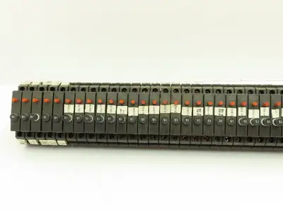 Allen Bradley 1492-GH015 Din Rail 1.5A Circuit Breaker Ser B 250V Lot of 69