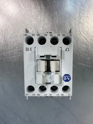 USED Allen-Bradley 700-CF310*