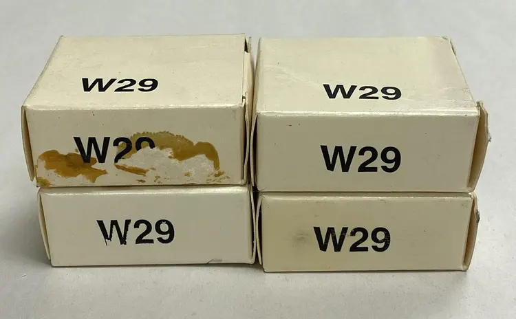 New | in-Stock ALLEN-BRADLEY W29 Heaters | Surplus Asset Holdings #1227642