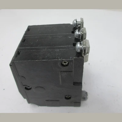 Square D 15 Amp Bolt-On QOB Breaker