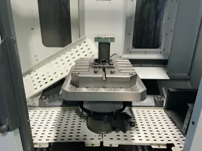 USED 2012 HAAS EC500