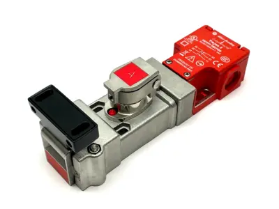 USED ALLEN BRADLEY SER. A GUARDMASTER TROJAN 5 TRAPPED KEY MECHANICAL INTERLOCK