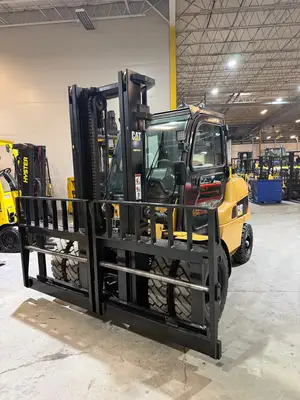 Used 2019 Caterpillar DP50N1 Internal Combustion Forklifts: Pneumatic Tire New York US | United Lift #1446686