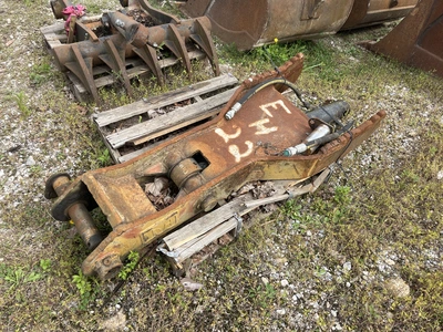 Used Caterpillar Hydraulic Thumb Construction Equipment Parts Maryland US | Zadoon Equipment #1480883