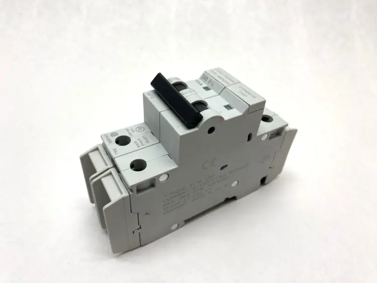 New | in-Stock Cutler-Hammer 240V Breaker, Din Rail Mount 13A Circuit Breakers Michigan US | Maverick Industrial Sales #1486166