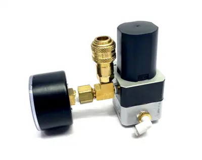 LRP-1/4-0,7, 159500 | Festo LRP-1/4-0,7 Precision Pressure Regulator w/ Lockout Cap 159500 - Used