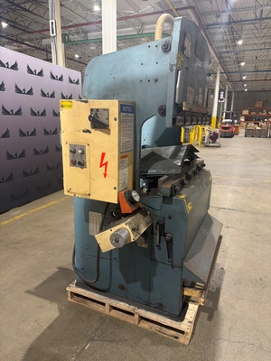 USED AMADA RG-35S