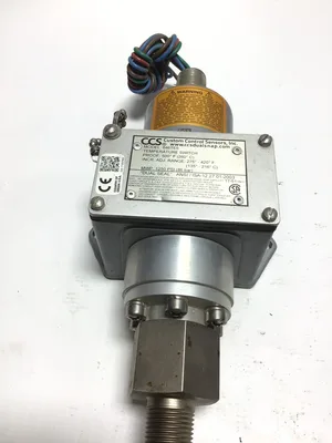 Custom Control Sensors 656TE5 Temperature Switch 1250PSI (86bar)
