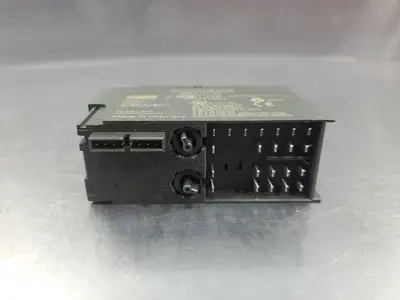 USED Siemens SIMATIC S7 6ES7138-4FR00-0AA0 RELAY OUTPUT MODULE