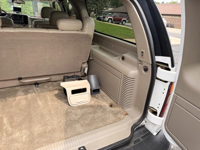 Used 2001 CHEVROLET SUBURBAN SUVs Michigan US | Miedema Asset Management Group #1357526