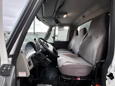 Used 2019 INTERNATIONAL 4300 Reefer Trucks Florida US | Truck and Van Outlet #1509137